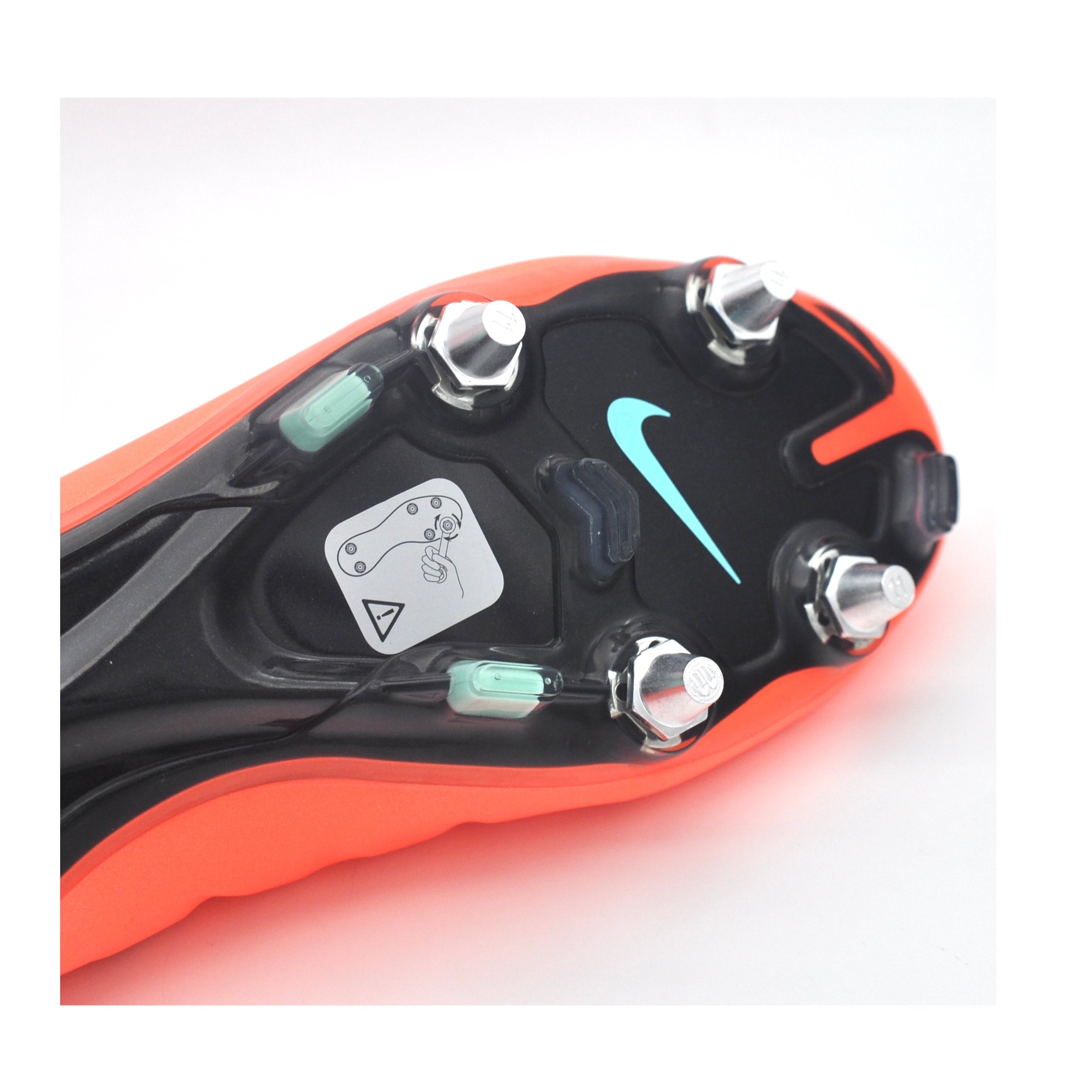 nike hypervenom replacement studs